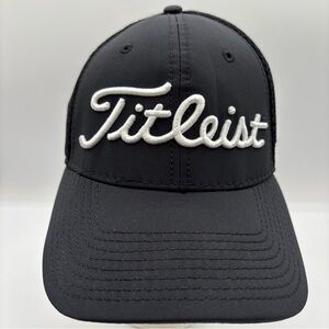 Titleist FJ Footjoy Pro V1 Golf Mesh Black/White Size Small/Medium Fitted Hat